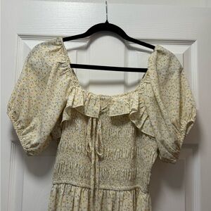 Ivy City Co Rae Dress in Yellow Floral